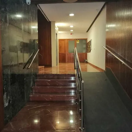 Dos Torres Frodo - Parking Privado Gratis * Zaragoza