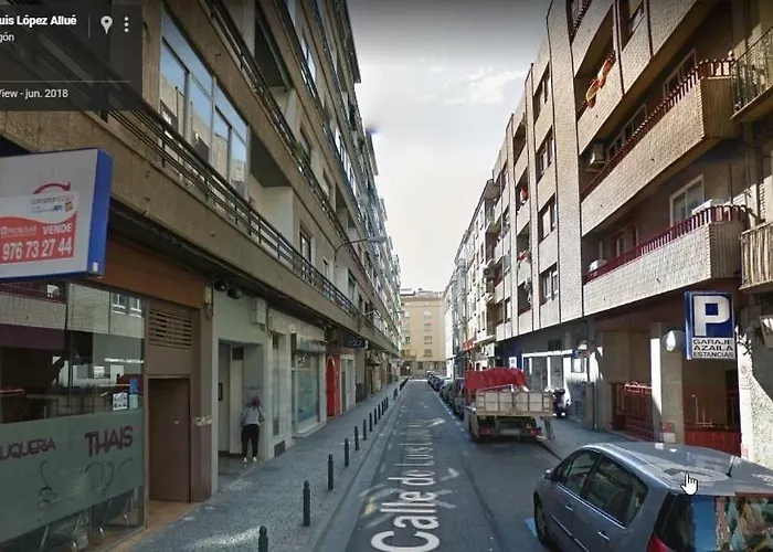 Dos Torres Frodo - Parking Privado Gratis *